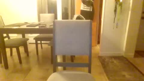 bigdeer581917471 online show from May 6, 12:49 am