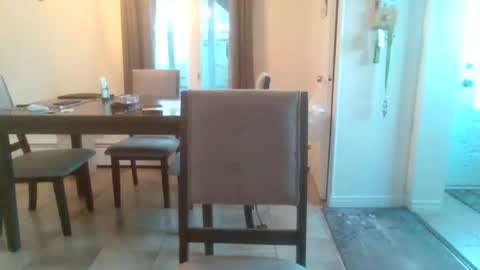bigdeer581917471 online show from July 8, 9:35 am
