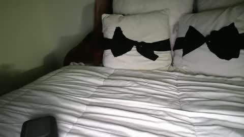 bigdicktrannynicole online show from October 27, 12:38 pm