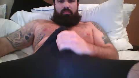 bigdrew9449 online show from February 17, 9:14 pm