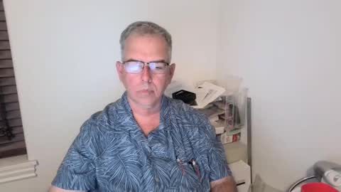 Snapshot of bigdylan17 chatting on October 6, 1:45 am Dylan 56 Taleah 53 online show from October 6, 1:45 am