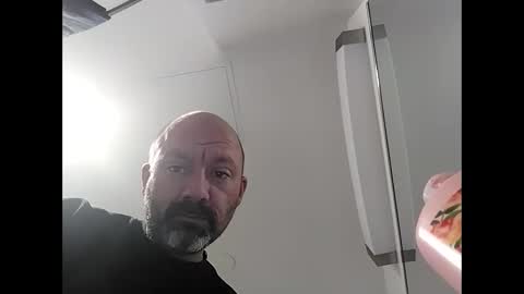 bigg daddi hungd online show from September 29, 6:34 am