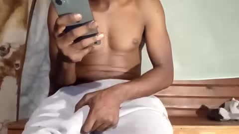 Snapshot of biggbic36 chatting on October 21, 2:38 am biggbic36 online show from October 21, 2:38 am