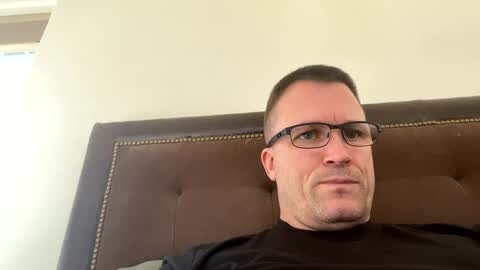 bigger22332233 online show from January 21, 7:06 pm