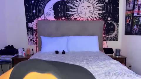 LILLI  MATT online show from December 17, 9:21 pm