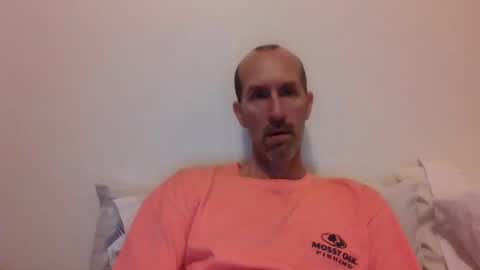 Snapshot of bighugemouthful chatting on December 23, 4:44 am Chaz online show from December 23, 4:44 am