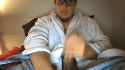 Bigdicbear713 online show from April 3, 6:20 am