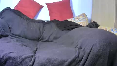 bigmachinegun43157 online show from March 29, 4:14 am