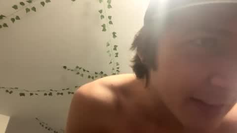 Arthur online show from December 17, 1:56 am