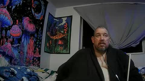 bigman42of0rlife online show from December 17, 11:06 am