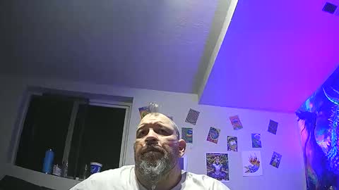 Snapshot of bigman42of0rlife chatting on October 31, 1:17 am bigman42of0rlife online show from October 31, 1:17 am