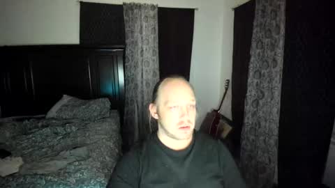 bigmike20129020 online show from February 17, 10:14 am