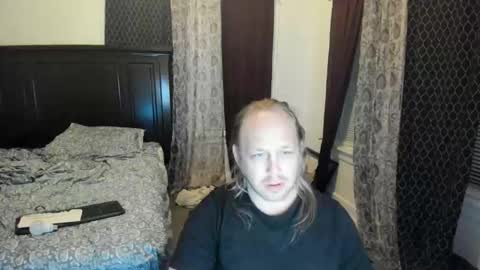 bigmike20129020 online show from February 7, 6:38 am