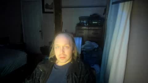 bigmike20129020 online show from December 27, 9:06 am