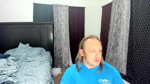 bigmike20129020 online show from October 5, 8:12 am