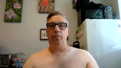 bignhard_69_ online show from July 10, 5:17 pm