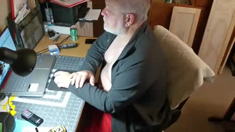 bigthump9999 online show from January 5, 3:23 pm