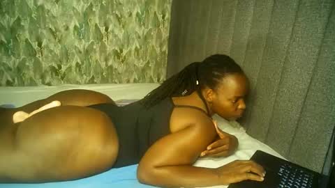 bigyybigy online show from February 25, 4:43 pm