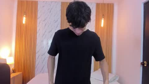 Billie online show from December 4, 4:23 am