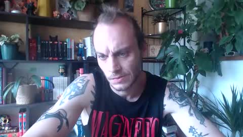 Snapshot of billy_fingercut chatting on October 6, 11:28 am Billy FingerCut online show from October 6, 11:28 am