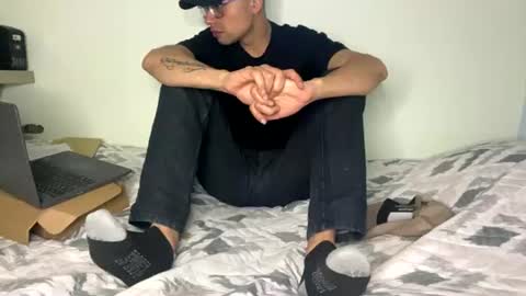 billy_magteo online show from August 3, 8:37 pm
