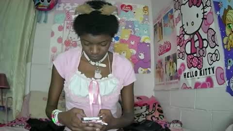 Snapshot of bimbokitten39 chatting on October 11, 3:33 am NekoBlossom39 online show from October 11, 3:33 am