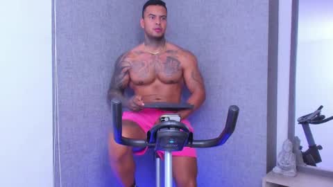 dariux john online show from January 15, 10:38 am