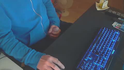 Snapshot of biparislove chatting on March 3, 6:56 pm BigDick online show from March 3, 6:56 pm