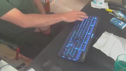 Snapshot of biparislove chatting on September 14, 1:56 pm BigDick online show from September 14, 1:56 pm
