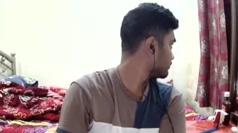 birbikrom104 online show from May 10, 3:07 pm