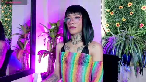  ..  .. online show from September 9, 3:28 am