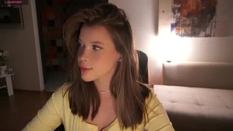 Snapshot of bitter_moon chatting on October 21, 2:38 am Ann Braslowsky online show from October 21, 2:38 am