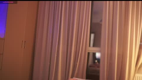 Snapshot of bitter_moon chatting on December 7, 6:43 pm Ann Braslowsky online show from December 7, 6:43 pm