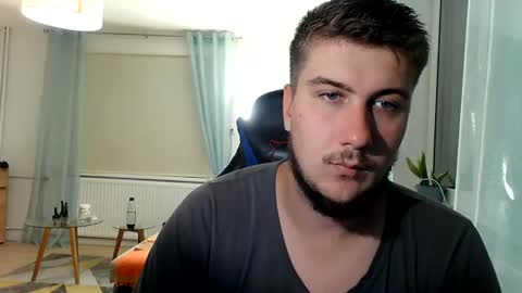 bjguyhugecock online show from June 21, 9:32 pm