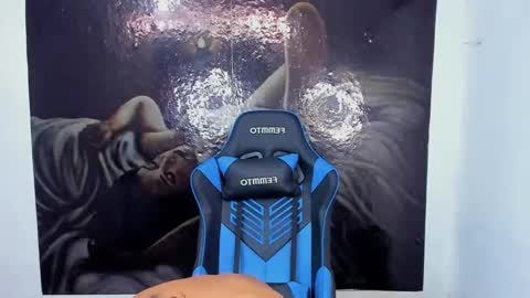 black johnsonn online show from December 21, 2:47 pm