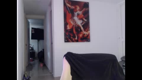 luisa  online show from May 22, 8:59 pm