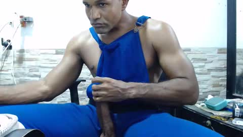 black_latino6 online show from November 4, 8:21 pm