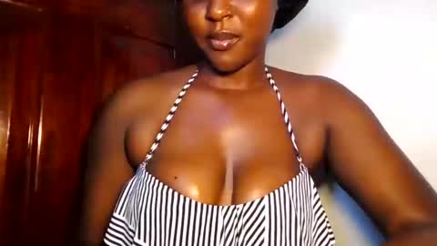 black_paanther online show from May 22, 10:55 am