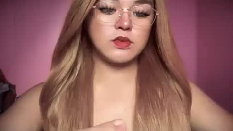 Snapshot of blackbarbiechantalxvx chatting on February 17, 4:17 pm blackbarbiechantalxvx online show from February 17, 4:17 pm