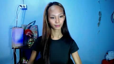 Snapshot of blackbarbiechantalxvx chatting on October 15, 3:35 pm blackbarbiechantalxvx online show from October 15, 3:35 pm