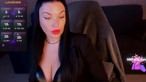 blackberry_star online show from November 3, 8:15 am