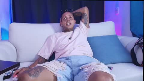 blackout9703 online show from February 14, 4:15 am