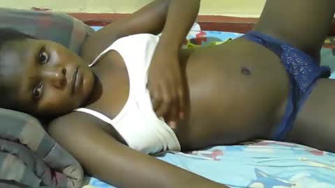 blackslim_girl2 online show from May 7, 12:12 pm