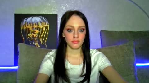 Ivy online show from February 16, 6:06 pm