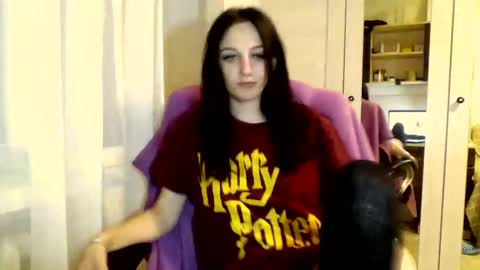 Ivy online show from February 22, 8:42 pm