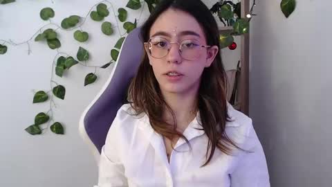   online show from February 14, 3:15 pm