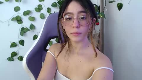   online show from February 18, 4:03 pm