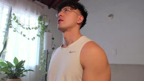 Blake Levi  Independent Model online show from April 17, 3:03 pm