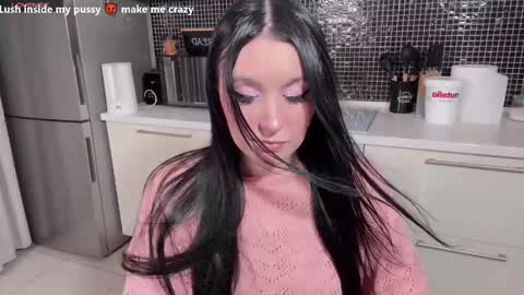 Snapshot of blancasuarez chatting on October 7, 10:06 pm MY VIDEOS THAT WILL MAKE YOU CUM -  online show from October 7, 10:06 pm