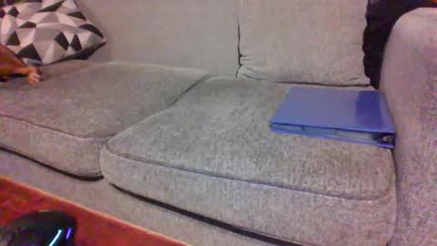 blaw_1321 online show from November 3, 6:14 am